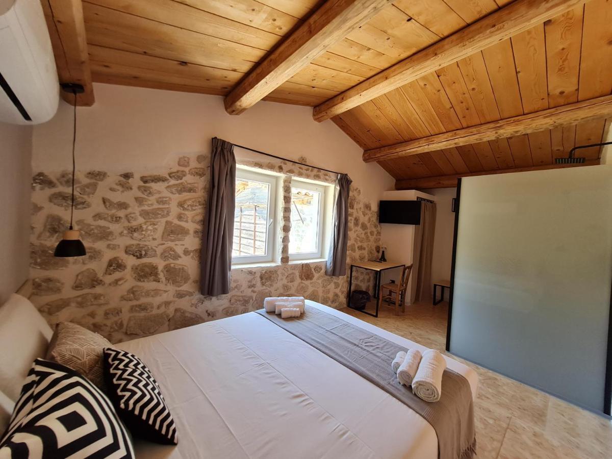 Bed and Breakfast Le Mangiatoie del Cavaliere à Montallegro Extérieur photo